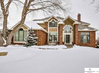 16762 J Cir, Omaha, NE 68135