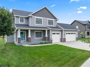 2326 Phoenix Rd SW, Rochester, MN 55902