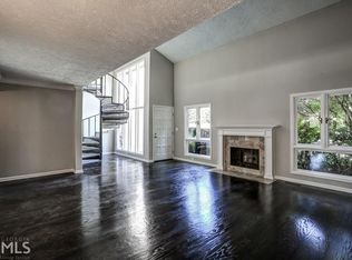 3249 Clairmont North NE, Atlanta, GA 30329