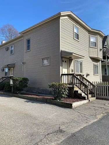 74 Lakewood St #2R Photo 1
