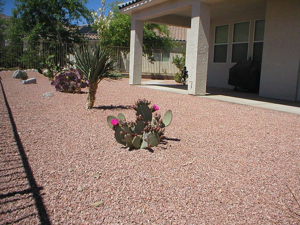 2nd image of 3621 Laughlin Blvd