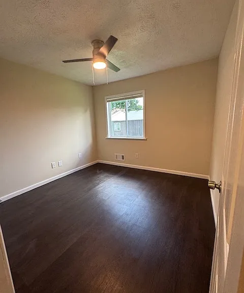 1867 Myrtle Dr SW #29 — Photo 16