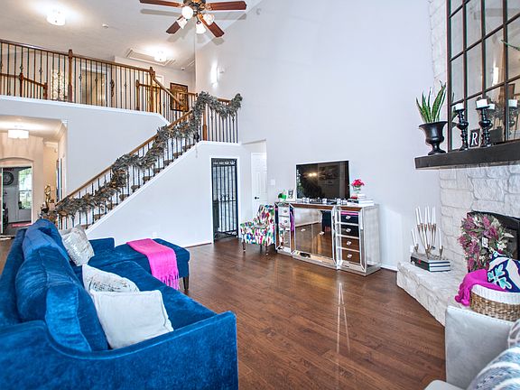 5th image of 17411 Lake Clark Ln