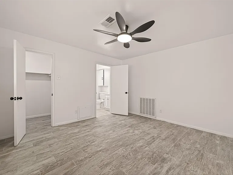 5523 Kuldell Dr — Photo 36