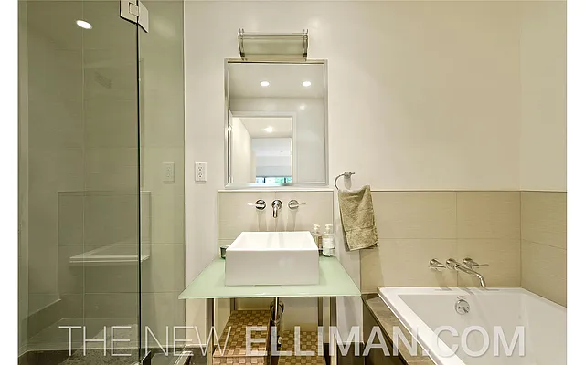 Rented by Douglas Elliman | media 22