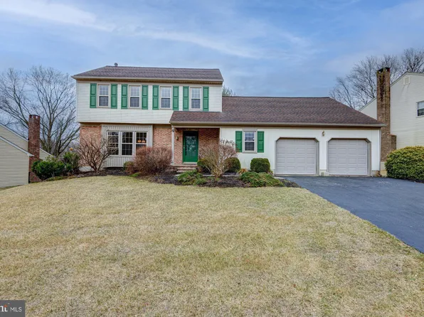 4 Signal Hill Dr, Hockessin, DE 19707
