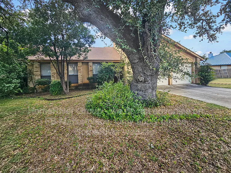 8823 Wellesley Manor Dr — Photo 18