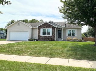 1048 High St, Lake Mills, WI 53551