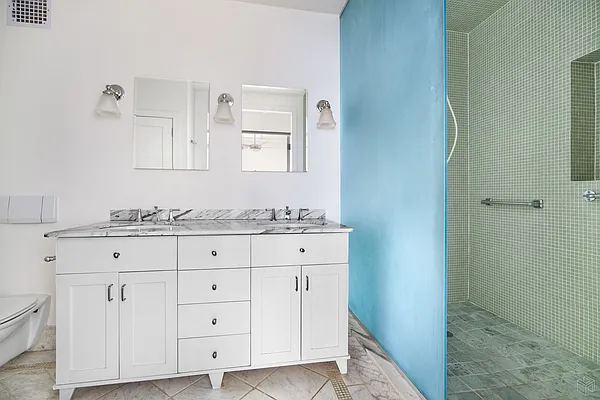 Sold by Halstead Real Estate | media 22