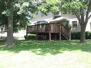5th image of 10204 Flint St