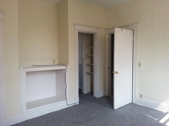 5th image of 235 W McMillan St #1