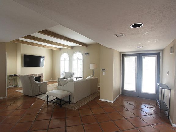 3rd image of 8038 E Del Rubi Dr