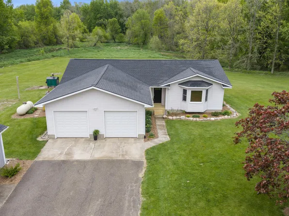 2173 130th Ave, Hopkins, MI 49328
