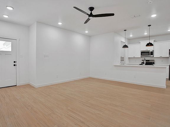 4th image of 5806 Virginia Ave
