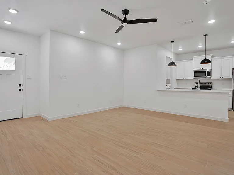 5806 Virginia Ave — Photo 4