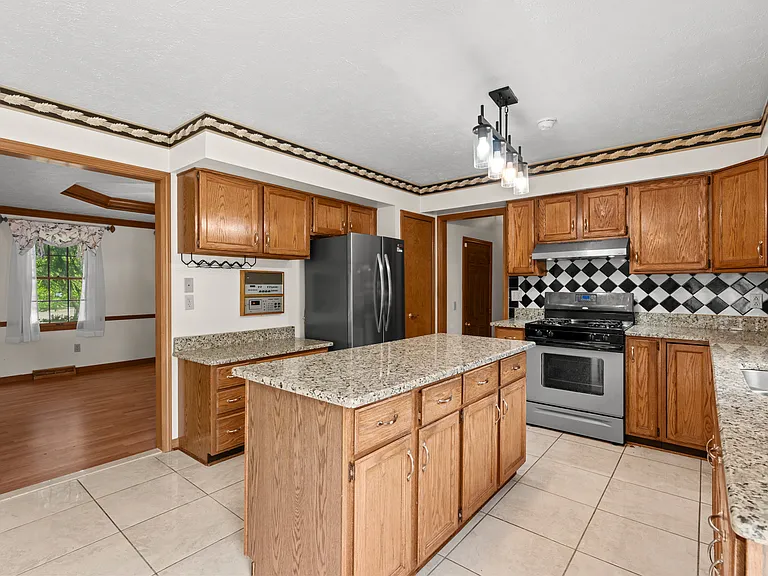 1450 Rusnak Trl — Photo 25