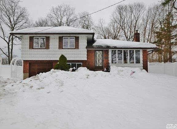 2nd image of 20 Rocco Dr