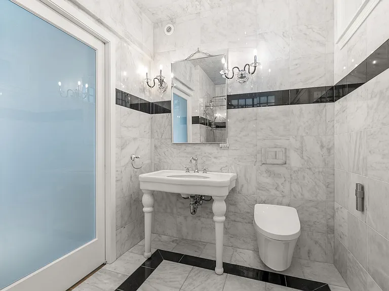 4 Gracewood Park — Photo 24