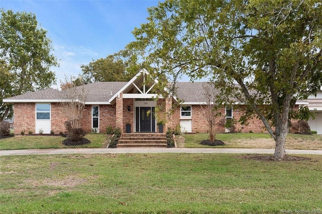 7119 Boisclair Dr, Lake Charles, LA 70605 | Zillow