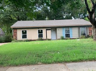 5534 Flowering Peach Dr, Memphis, TN 38115