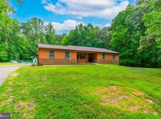 1440 Crow Haven Ln, Huntingtown, MD 20639