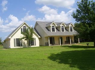 665 County Road 4705, Bonham, TX 75418