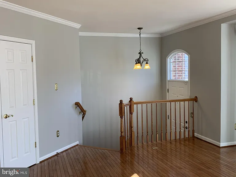 3384 Governors Crest Ct — Photo 3