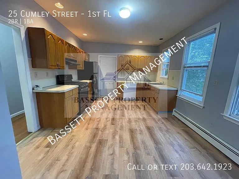 25 Cumley St #1 — Photo 12