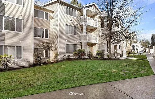 15300 112th Ave NE #A-105 Photo 1