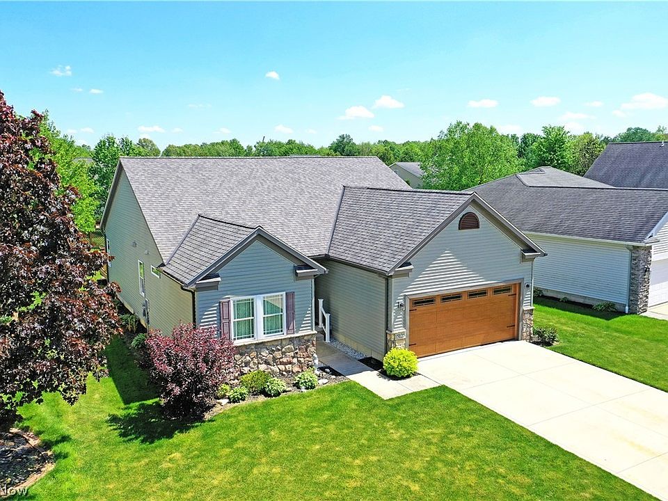 15125 Woodsong Dr, Middlefield, OH 44062 Zillow