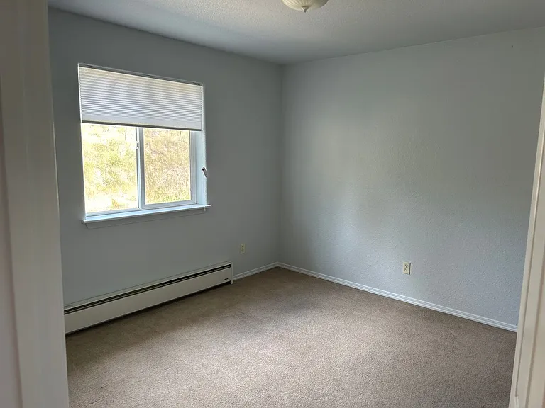 1201 Wineglass Ct #K — Photo 9