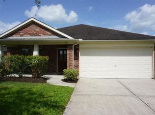226 Seascape Ln, Dickinson, TX 77539