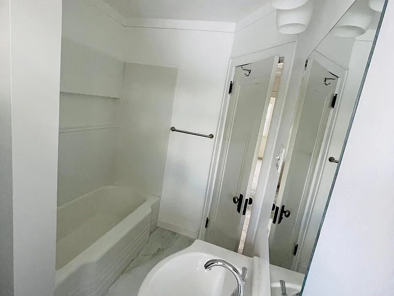 521 Shasta Dr — Photo 14