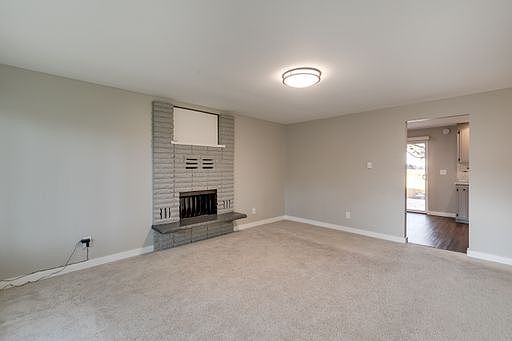 5th image of 17712 Spruce Way