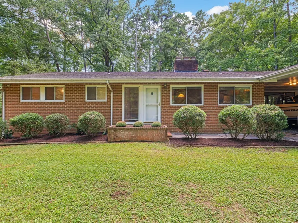 54 Seven Oaks Dr, Clarksville, VA 23927