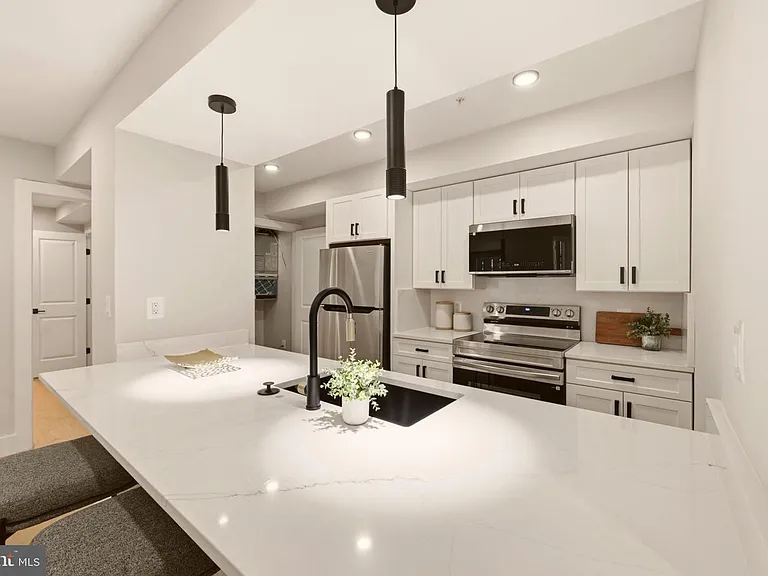 724 Rock Creek Church Rd NW #B — Photo 9