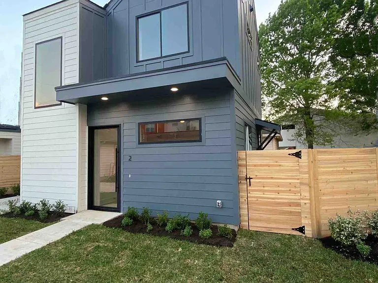 4424 Hank Ave #2 — Photo 1