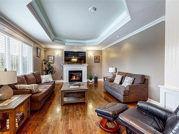 3rd image of 103 Red Cliff Road