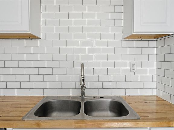 4th image of 15258 Evanston Ave #15260