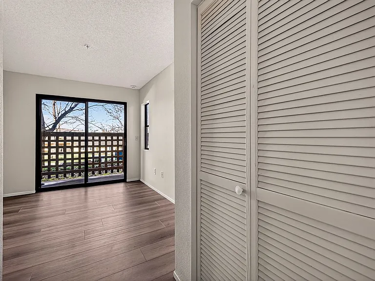 Sierra Sunrise Apartments, a 55+ Community — Photo 22