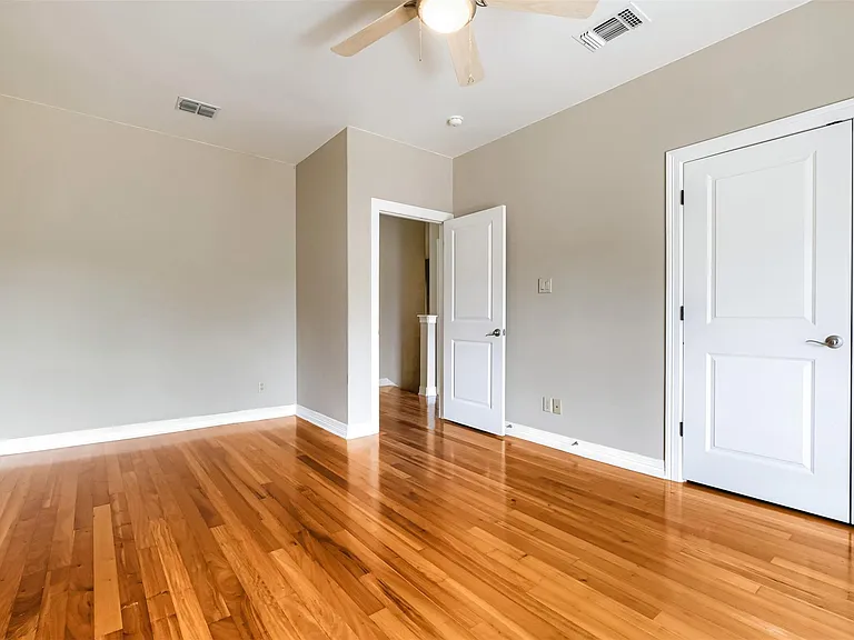 2506 Camden Park — Photo 24