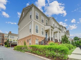 7 Maple Ave APT 6, Morristown, NJ 07960