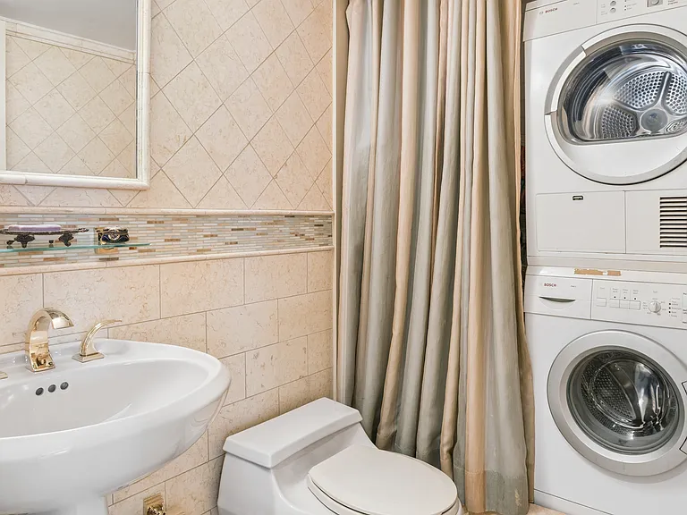 275 W 96th St #11I — Photo 17