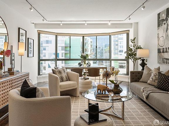 2nd image of 300 3rd St APT 702