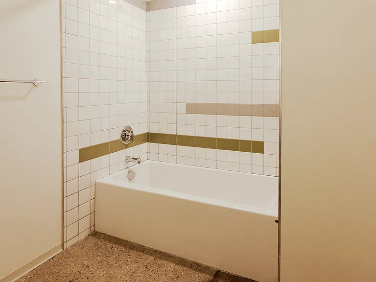 13742 Three Oaks Rd #108 — Photo 5