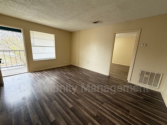 2nd image of 5137 Weston St APT C