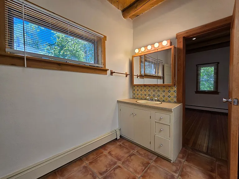 342 Hillside Ave — Photo 23