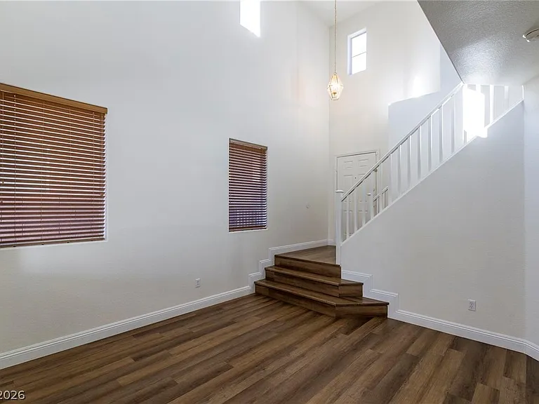 8152 Starling View Ct — Photo 6