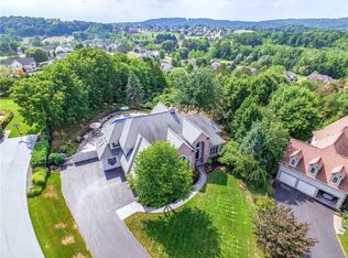 41 Stoneleigh Trl, Victor, NY 14564