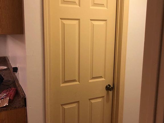 5th image of 2422 S 57th Ct Unit 2